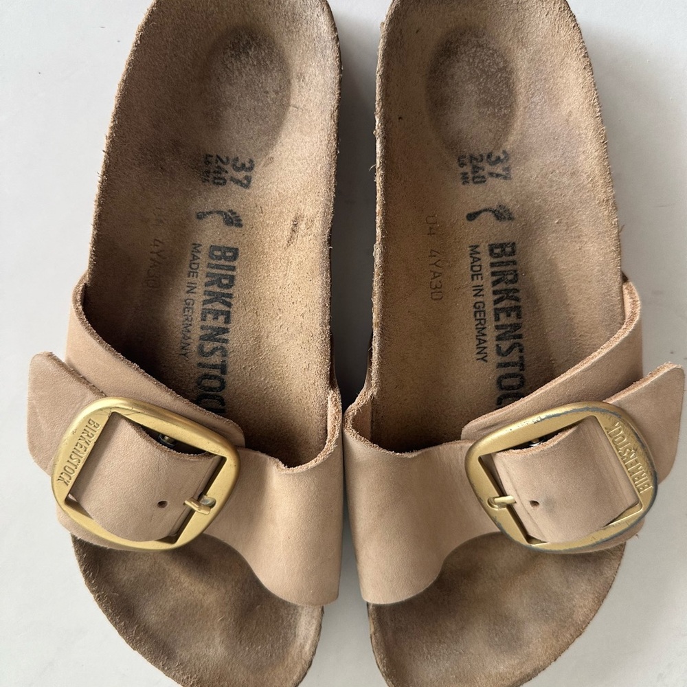 Birkenstock Madrid Tan Sandals with Big buckle